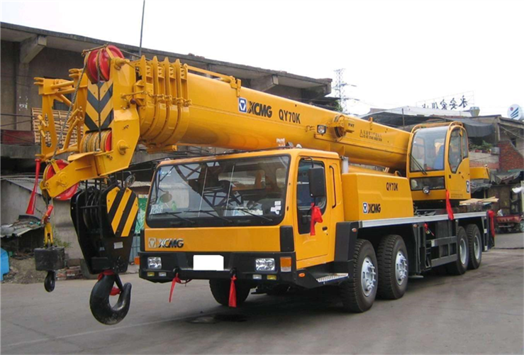 资兴市吊车出租选择重点